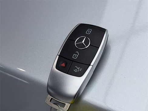 Used 2025 Mercedes-Benz CLA 250 image 62