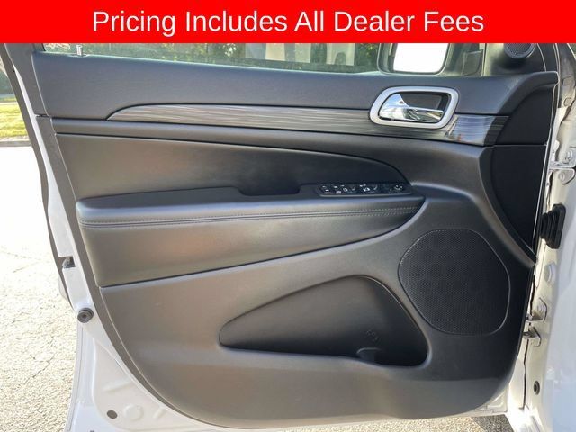 Used 2019 Jeep Grand Cherokee Altitude AWD/4WD image 19