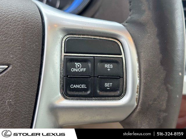 Used 2011 Chrysler 300 C w/ Sound Group RWD image 27