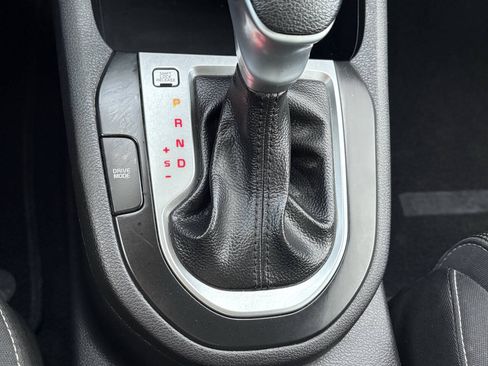 Used 2021 Kia Forte LXS FWD image 36