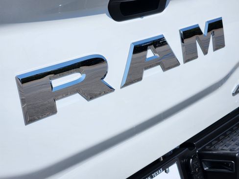 Used 2026 RAM 2500 Tradesman AWD/4WD image 28