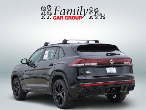 New 2026 Volkswagen Atlas Cross Sport SEL R-Line image 3
