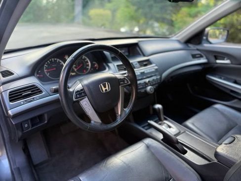 Used 2010 Honda Accord EX-L image 9