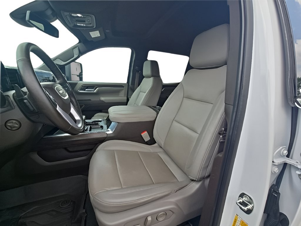 Used 2024 GMC Sierra 1500 SLT w/ SLT Premium Plus Package AWD/4WD image 19