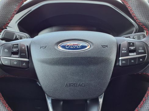 Used 2023 Ford Escape ST-Line w/ Tech Pack #1 AWD/4WD image 16