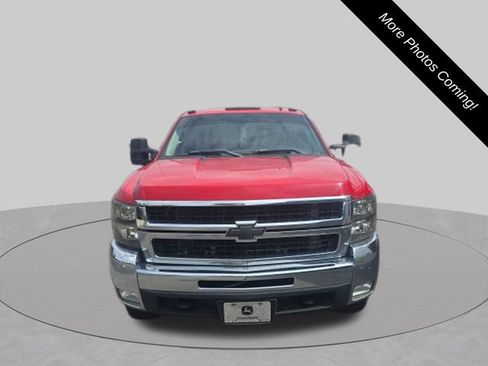 Used 2007 Chevrolet Silverado 2500 LT w/ 1LT Convenience Package AWD/4WD image 2