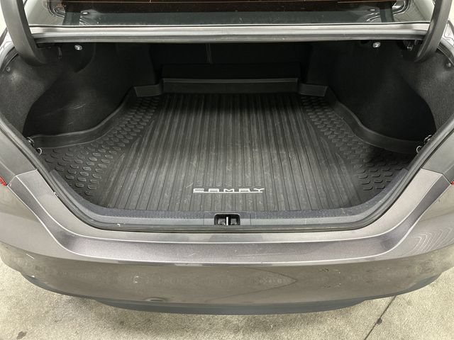 Used 2023 Toyota Camry XLE FWD image 16