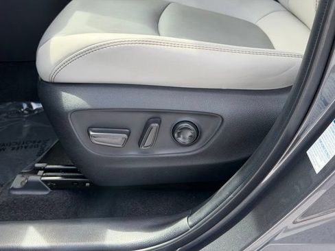 Certified 2022 Toyota RAV4 XLE Premium AWD/4WD image 23