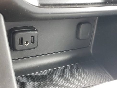 Certified 2022 Chevrolet Colorado LT AWD/4WD image 28