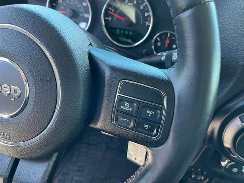 Used 2014 Jeep Wrangler Sahara w/ Dual Top Group AWD/4WD image 46