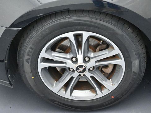 Used 2014 Ford Mustang Premium w/ Comfort Package image 32