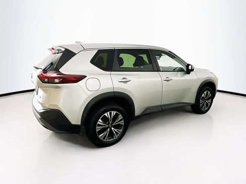 Used 2023 Nissan Rogue SV image 10