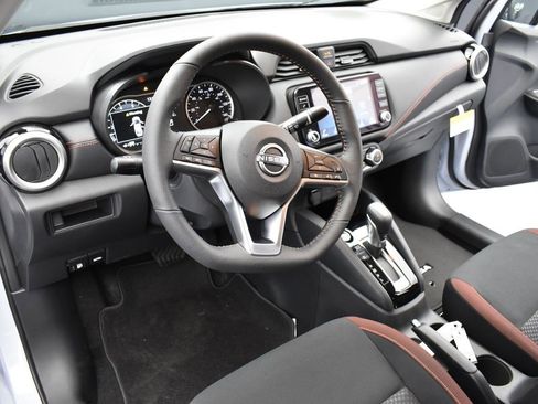 Certified 2025 Nissan Versa SR w/ Trunk Package image 8