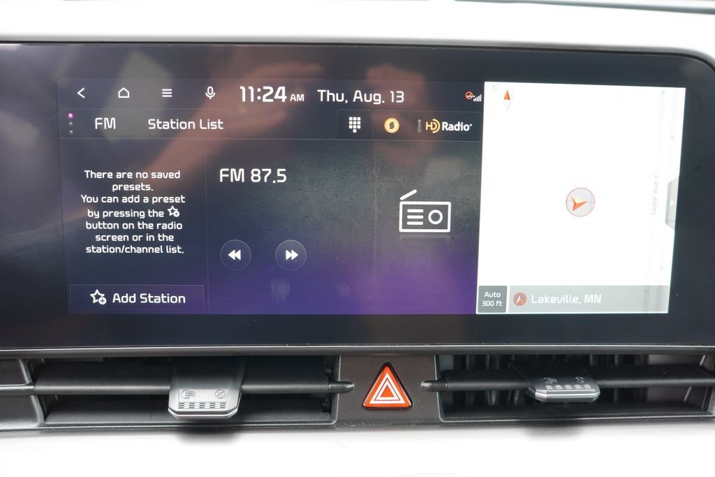 Certified 2024 Kia Sportage EX AWD/4WD image 25