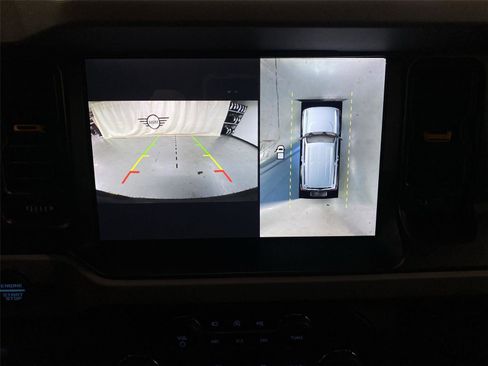 Used 2022 Ford Bronco Badlands w/ Sasquatch Package image 28