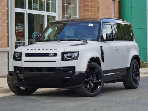 Used 2026 Land Rover Defender 110 X-Dynamic SE AWD/4WD image 1