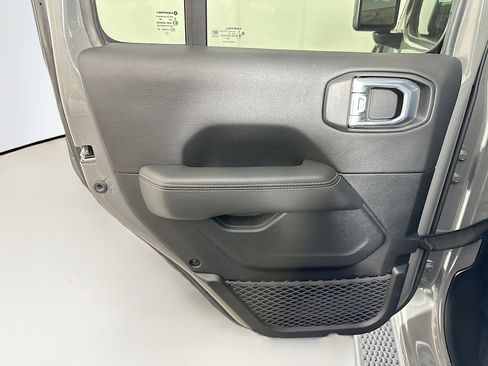 Used 2023 Jeep Wrangler Sahara w/ Cold Weather Group image 25