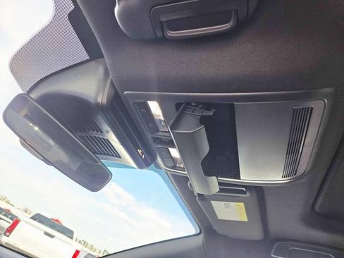 Certified 2026 MAZDA MAZDA3 2.5 S Hatchback w/ Premium Pkg FWD image 30