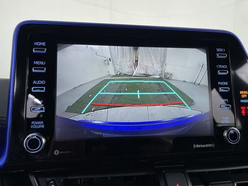 Used 2021 Toyota C-HR XLE image 15