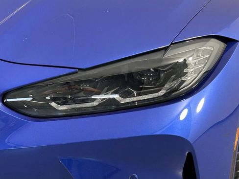 Used 2021 BMW M4 Competition w/ M Carbon Exterior Package RWD image 3
