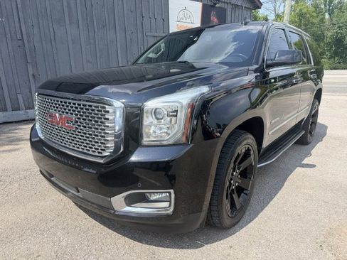 Used 2017 GMC Yukon Denali w/ Open Road Package AWD/4WD image 1