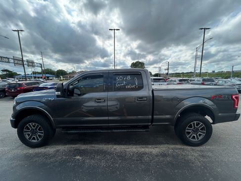 Used 2017 Ford F150 XLT w/ Equipment Group 302A Luxury AWD/4WD image 3