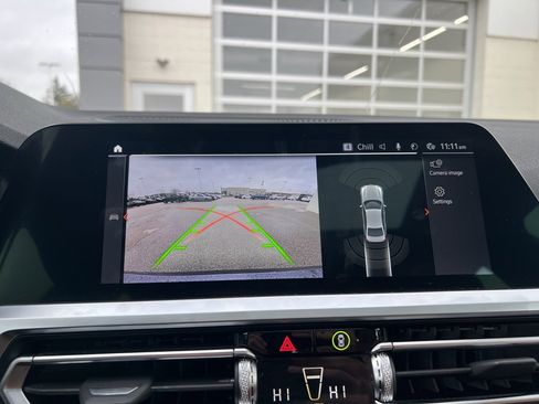 Used 2022 BMW 330i xDrive Sedan w/ Driving Assistance Package image 28