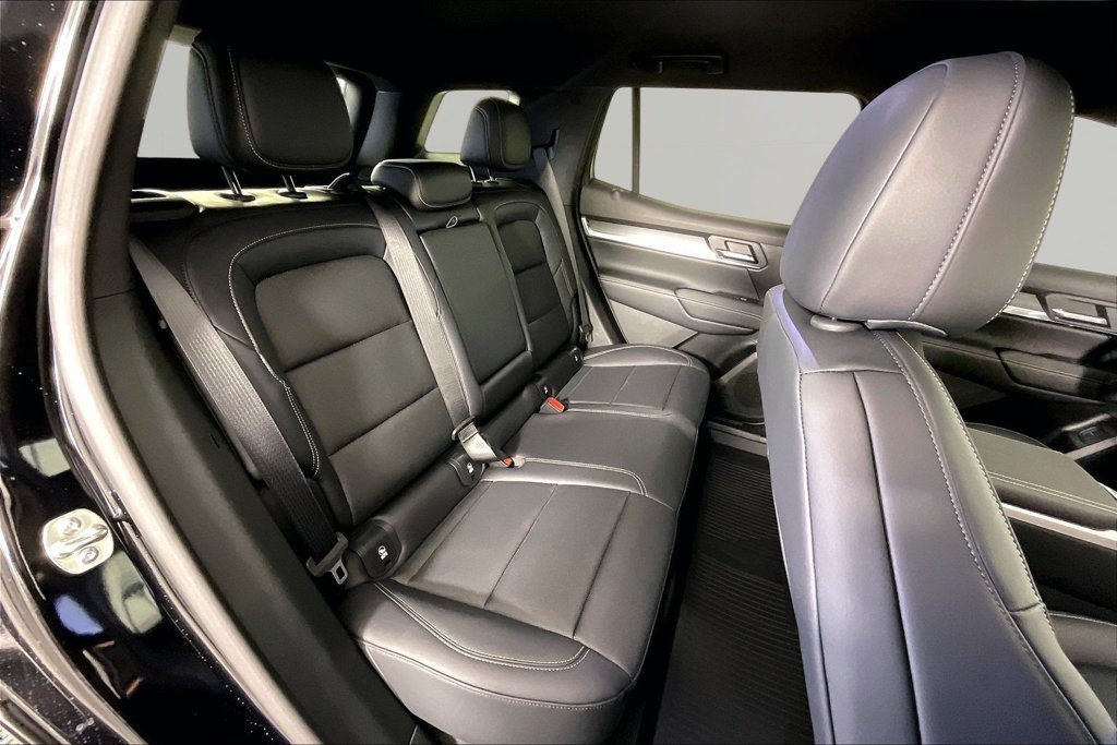 New 2027 GMC Terrain Elevation w/ Elevation Premium Package FWD image 11