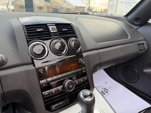 Used 2009 Saturn Sky w/ Premium Trim Package image 33