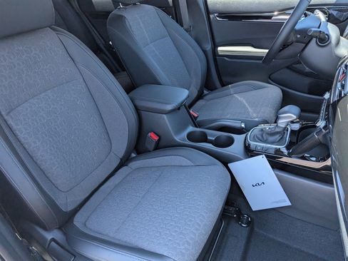 New 2026 Kia Seltos S image 8