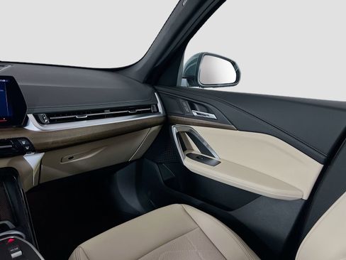 New 2025 BMW X1 xDrive28i w/ Technology Package image 26