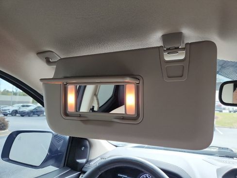 Used 2022 Ford Ranger Lariat w/ Tremor Off-Road Package image 30