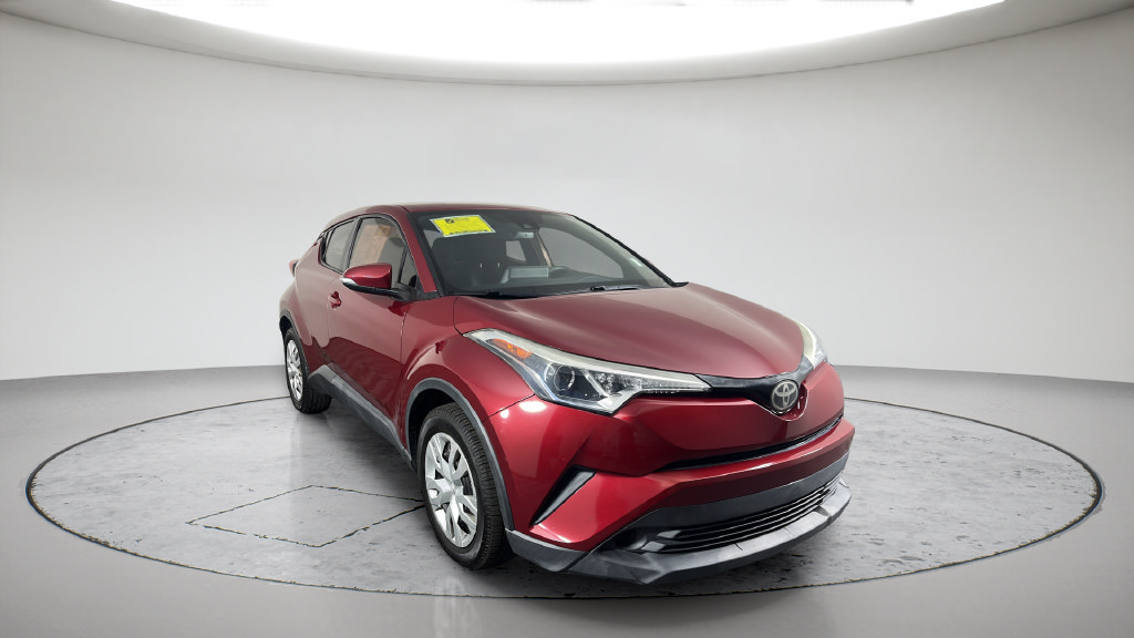 Used 2019 Toyota C-HR LE FWD image 5