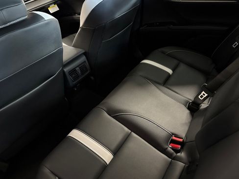 New 2026 Toyota Camry SE FWD image 13