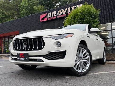 Used 2022 Maserati Levante GT AWD/4WD image 2