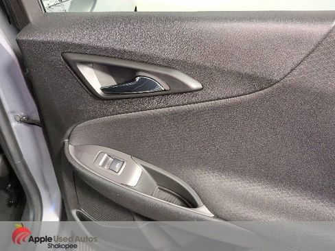 Used 2023 Chevrolet Malibu LT image 30