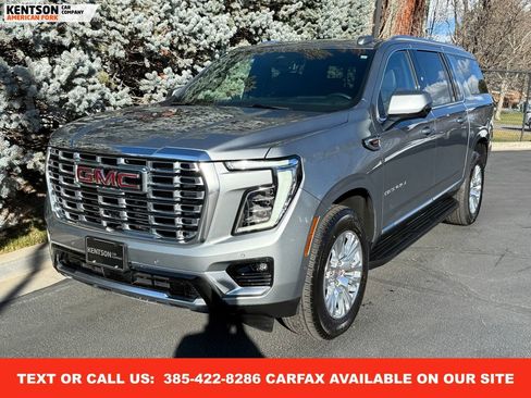 Used 2025 GMC Yukon XL Denali image 3
