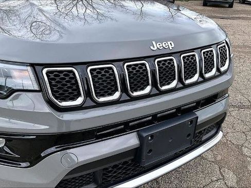 Used 2023 Jeep Compass Limited AWD/4WD image 27