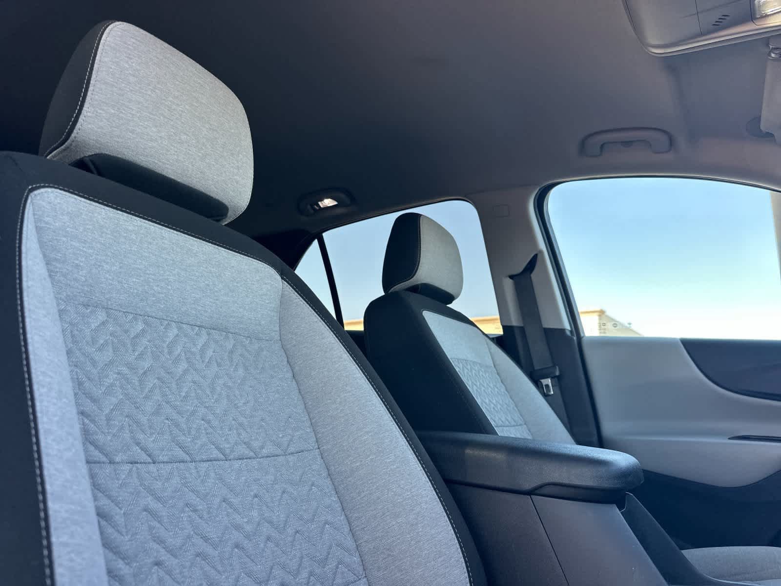Used 2023 Chevrolet Equinox LS w/ LPO, Floor Liner Package FWD image 18