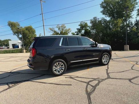 Certified 2025 GMC Yukon Denali AWD/4WD image 8