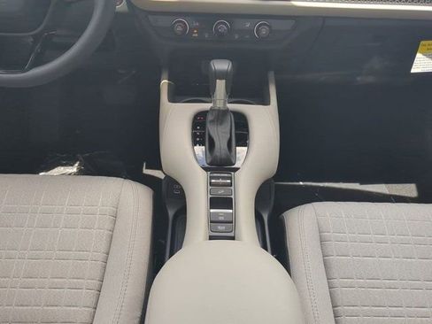 New 2026 Honda HR-V LX image 17
