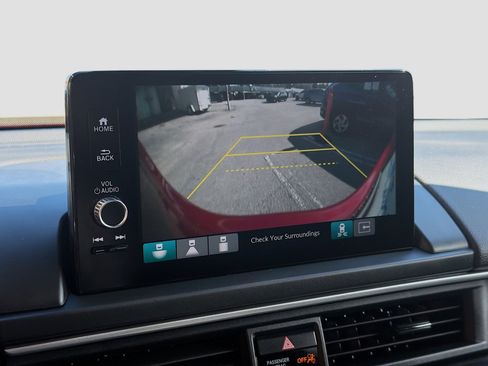 Certified 2024 Honda Pilot Touring image 14