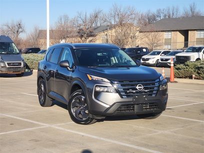 Used 2024 Nissan Rogue SV w/ SV Premium Package