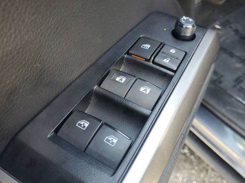 Used 2023 Toyota Tacoma SR5 image 17