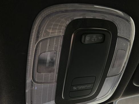 Certified 2025 Hyundai Elantra Sport FWD image 31