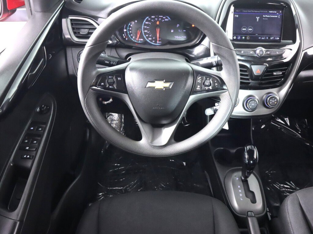 Used 2020 Chevrolet Spark LT FWD image 27