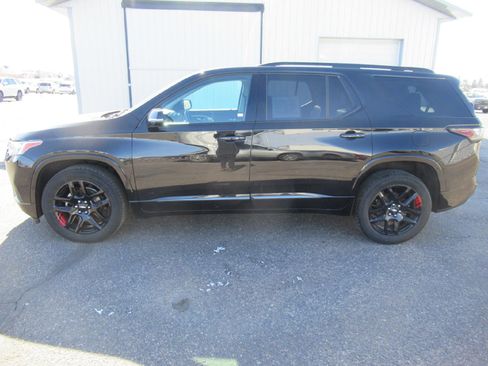 Used 2020 Chevrolet Traverse Premier w/ Redline Edition image 8