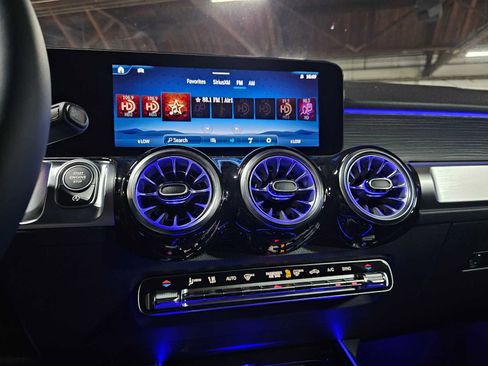 New 2026 Mercedes-Benz GLB 250 4MATIC image 27