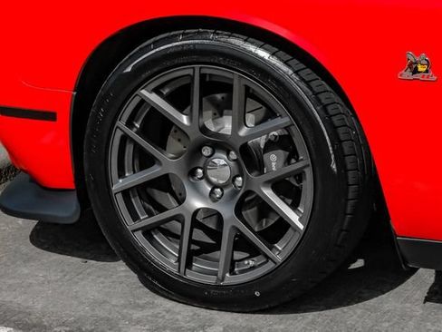 Used 2016 Dodge Challenger R/T Scat Pack RWD image 52