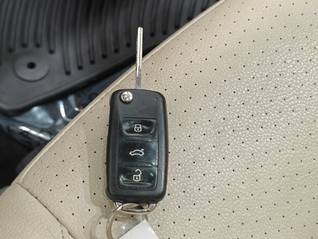 Used 2013 Volkswagen Jetta TDI FWD image 13